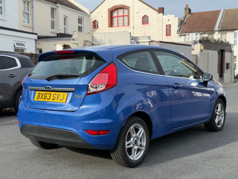 Ford, FIESTA, Hatchback, 2013, Manual, 1241 (cc), 3 doors