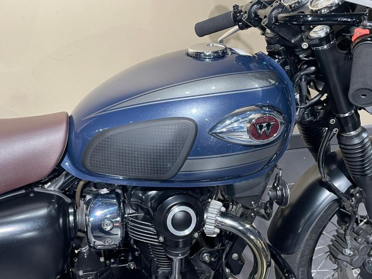 Kawasaki W800 W 800 EJ800 CKF CAFE 2021 in Blue