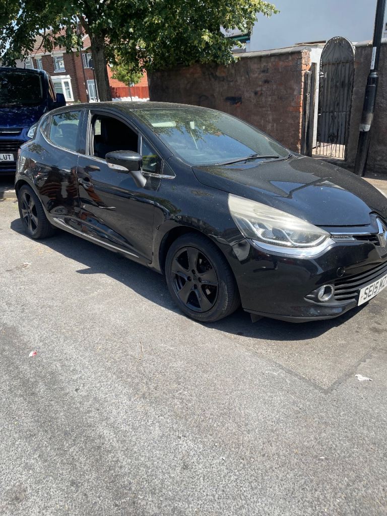 Renault, CLIO, Hatchback, 2015, Manual, 1461 (cc), 5 doors