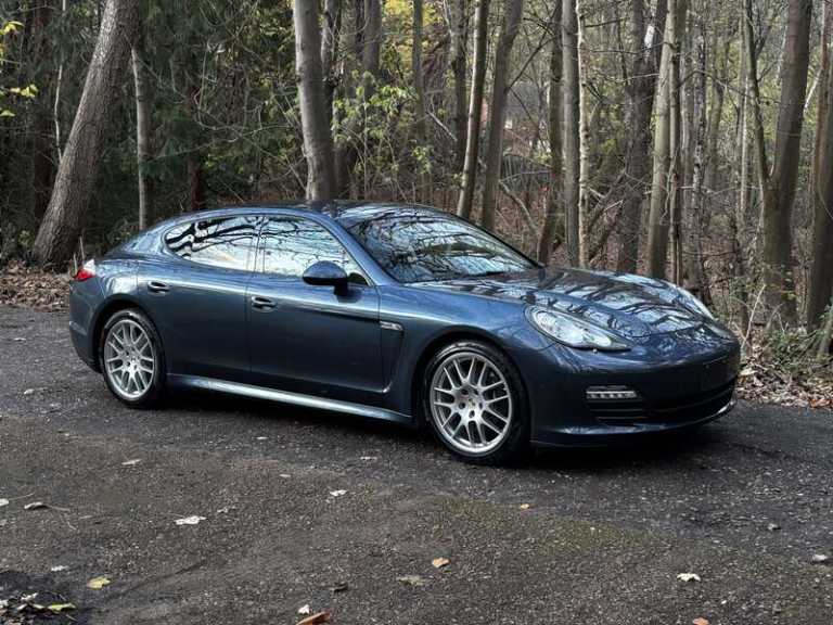  Porsche Panamera Automatic