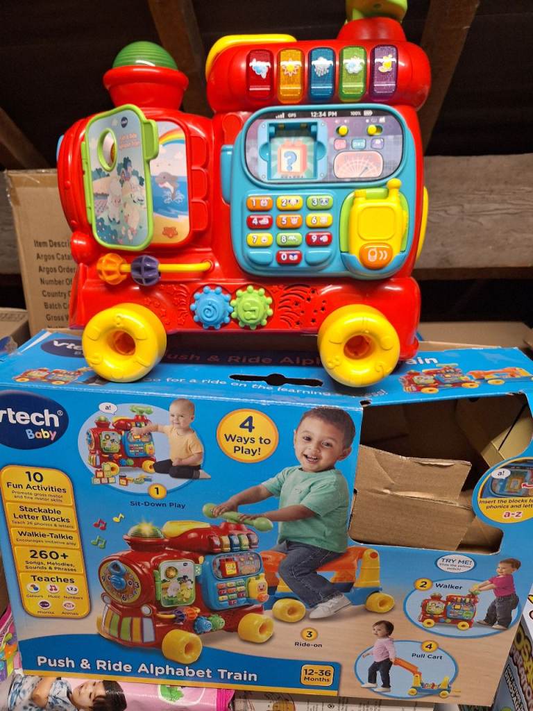 VTech Push and Ride Alphabet Train