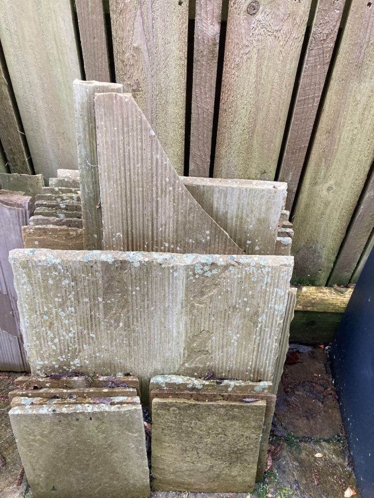 SANDSTONE PAVING