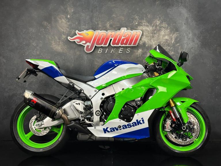 2024 Kawasaki NINJA ZX 10 ZX1002LRFBN 40TH Anniversary(24MY) PETROL Manual