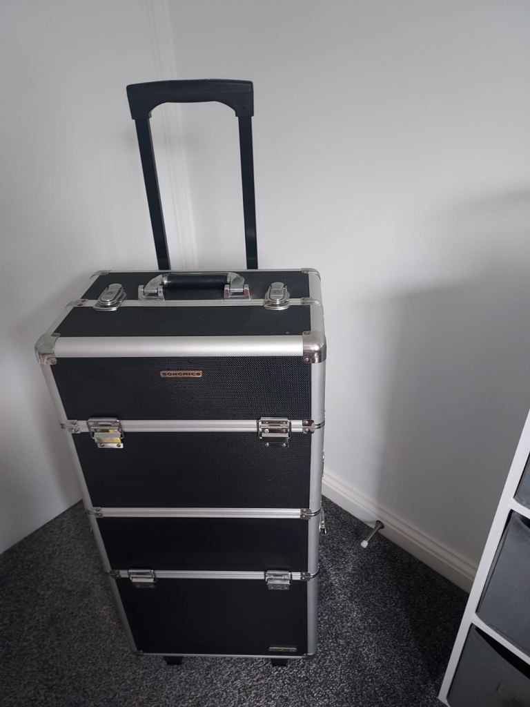 Professional Makeup/hair/beauty travel case