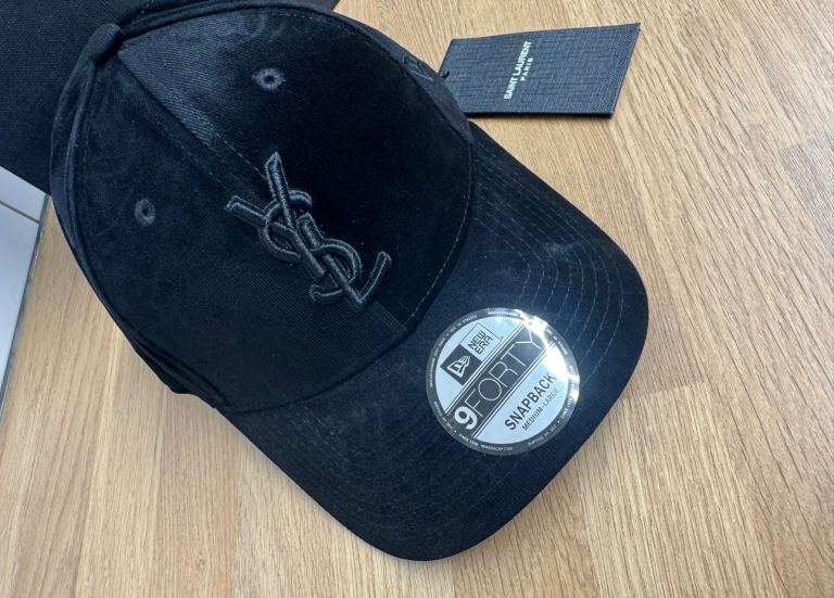New Saint Laurent 9FORTY SNAPBACK Cap - Black Velvet