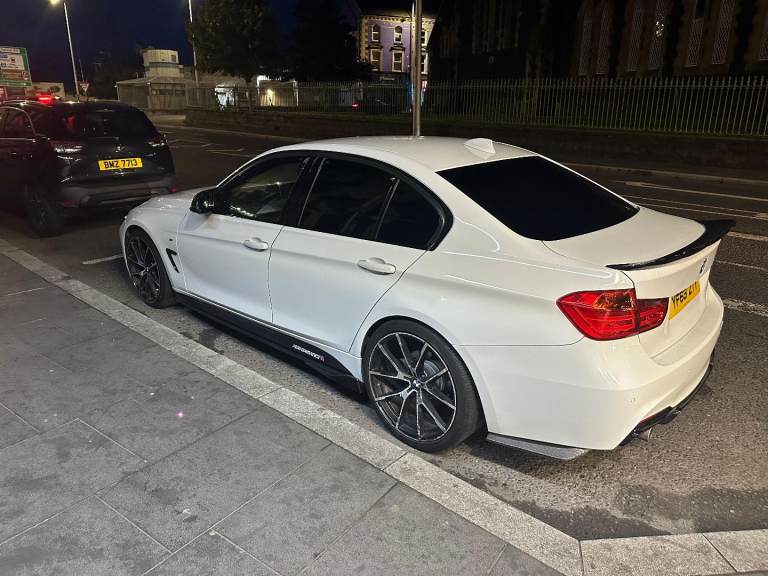 BMW, 3 SERIES, Saloon, 2013, Automatic, 1995 (cc), 4 doors