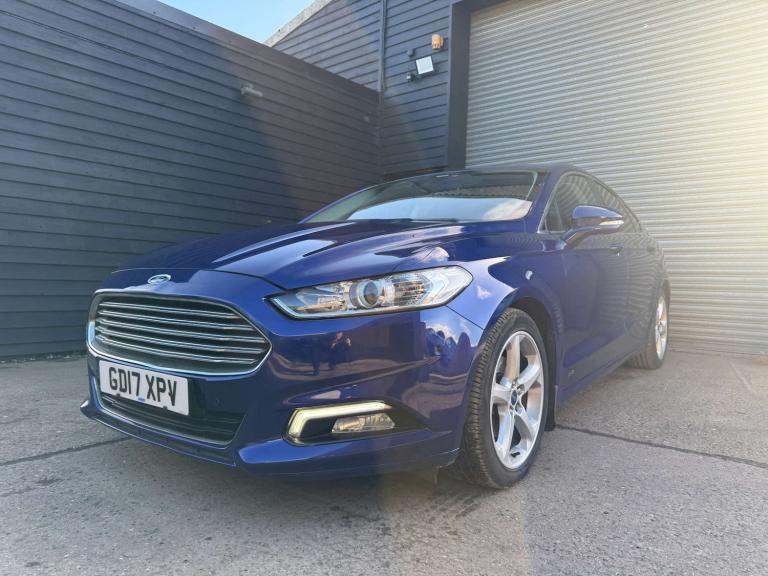 2017 Ford Mondeo 2.0 TDCi Titanium Hatchback 5dr Diesel Manual AWD Euro 6 (s/s) (150 ps) Hatchbac...