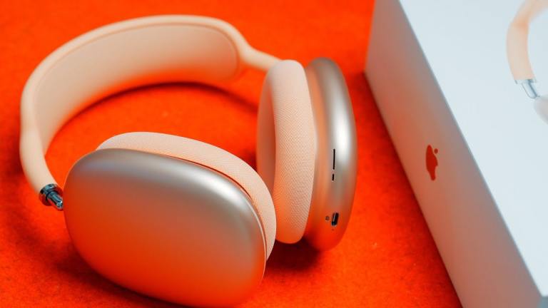 Apple AirPods Max Latest Version FREE POSTAGE