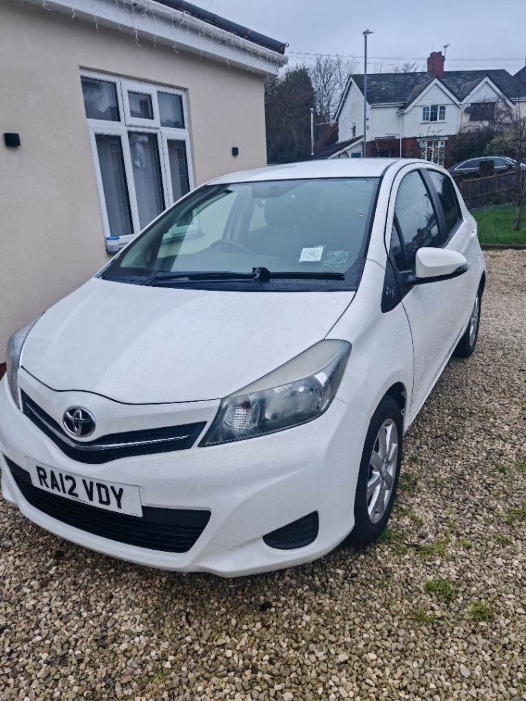 Toyota, 2012, 1.3 vvt -I  Petrol Automatic transmission Yaris 