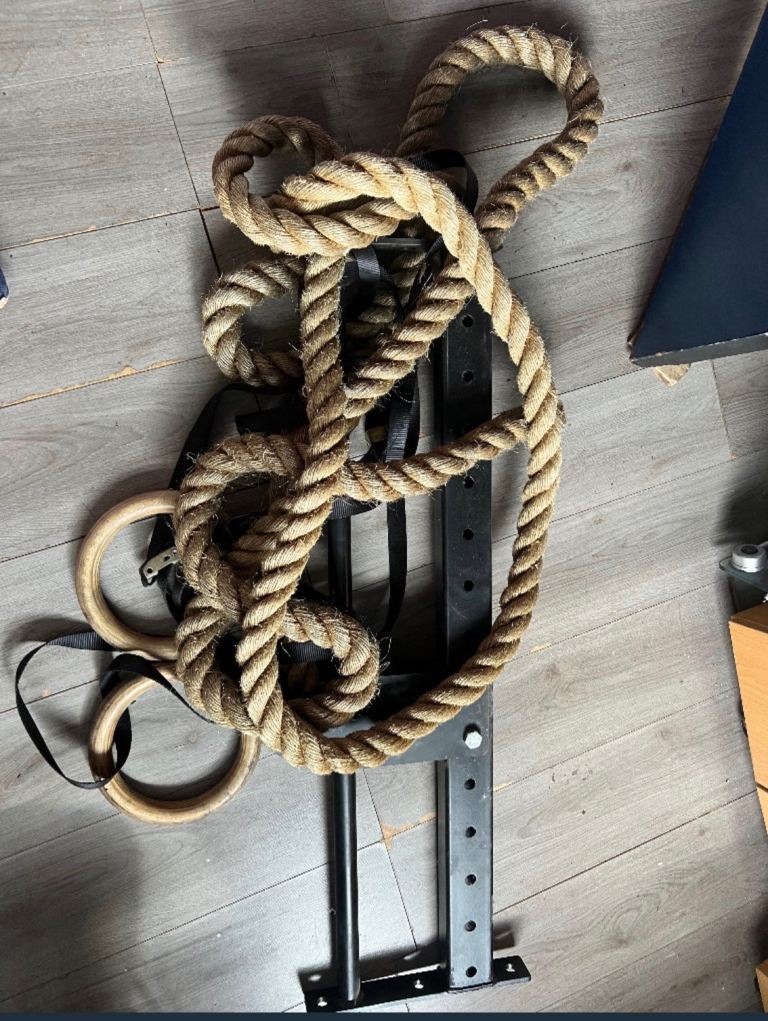 Gym climbing rope & bracket 