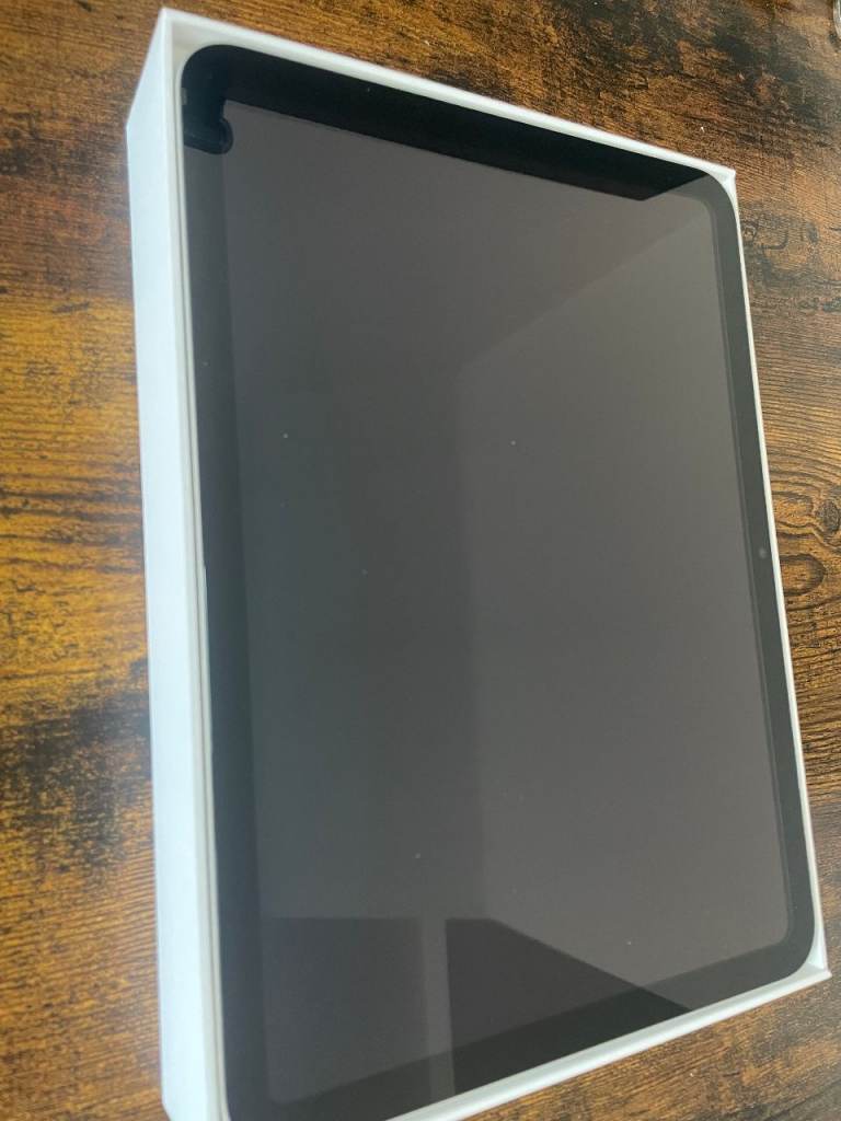 Apple iPad 10th generation. 64Gb. WiFi. Immaculate condition.