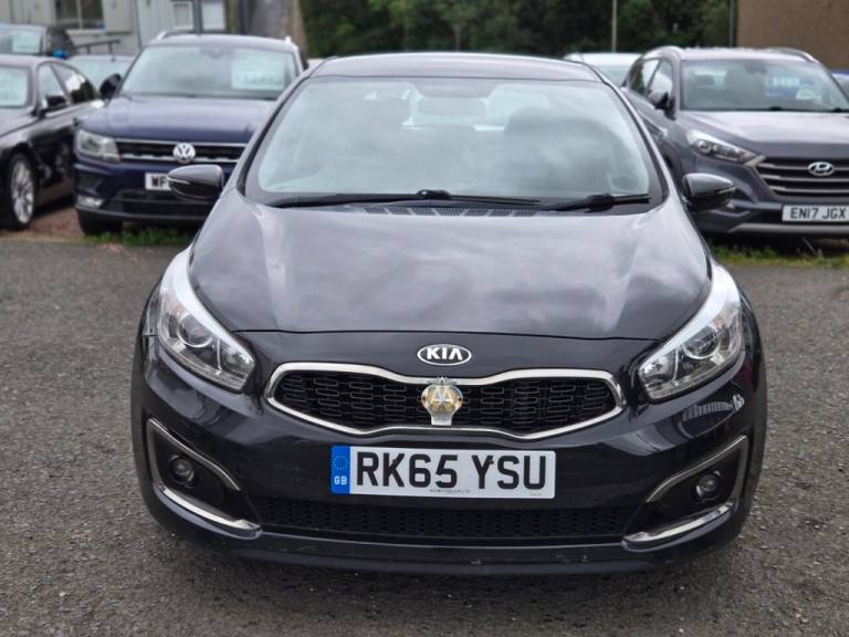 2015 Kia Ceed 1.6 2 CRDI 5d  134 BHP Hatchback Diesel Manual