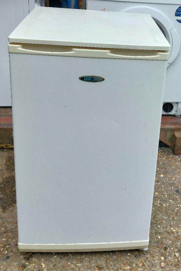 Freestanding Under Counter Freezer