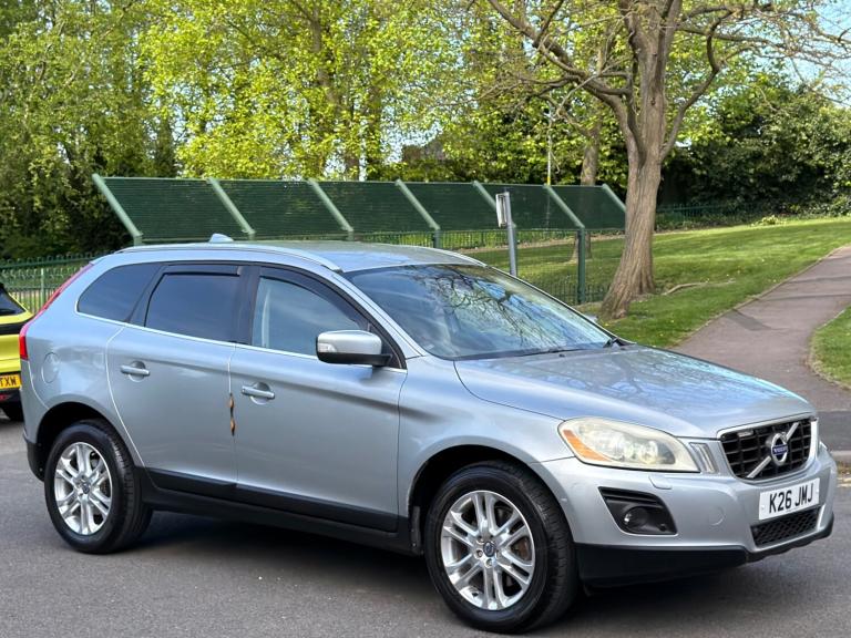 2009 Volvo XC60 2.4D DRIVe SE Lux Premium 5dr - FULL HISTORY - 13 STAMPS ESTATE Diesel Manual