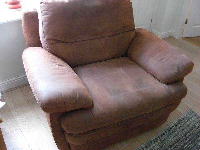 Sofa and Armchairs – Fair Condition