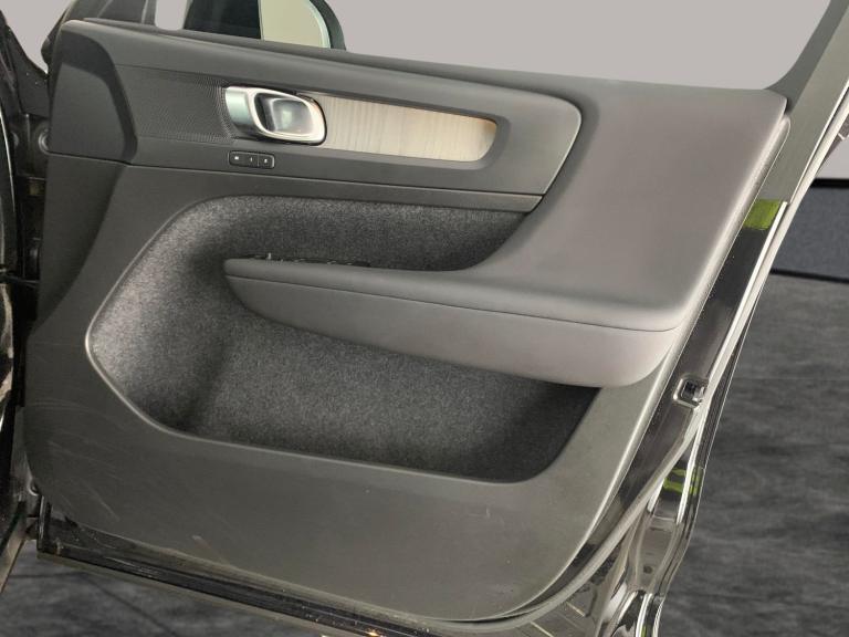 2022 Volvo XC40 1.5h T5 Recharge 10.7kWh Ultimate Bright SUV 5dr Petrol Plug-in Hybrid Auto Suv P...