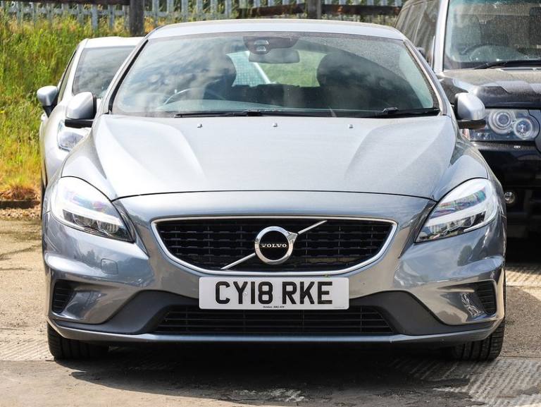 2018 Volvo V40 T2 R-Design Hatchback Petrol Manual