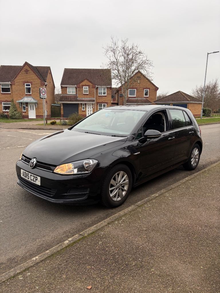 Volkswagen, GOLF, Hatchback, £20 tax, 2015, full service history, Manual, 1598 (cc), 5 doors
