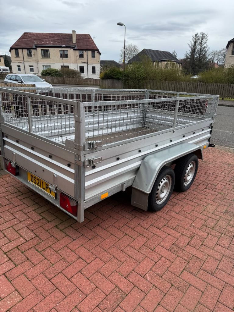Niewiadow  10 by 5 Twin Axle Braked Trailer with Mesh Sides.(1300 KG) 