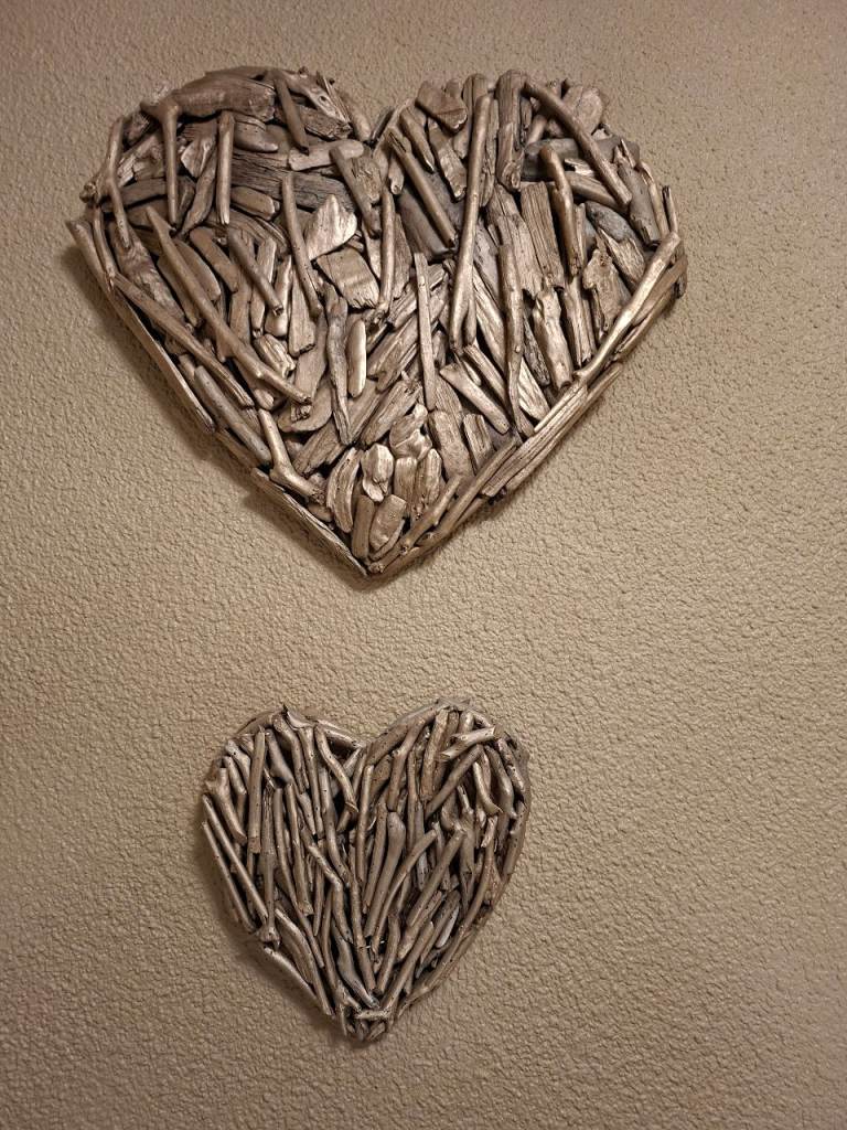 Nautical Driftwood Hearts Wall Decor
