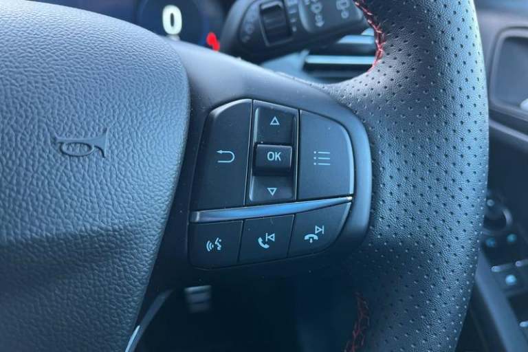 2025 Ford Focus 1.0T EcoBoost MHEV ST-Line X 5dr [AUTO] **TrustFord Demo** HEATED SEATS &amp; S H...