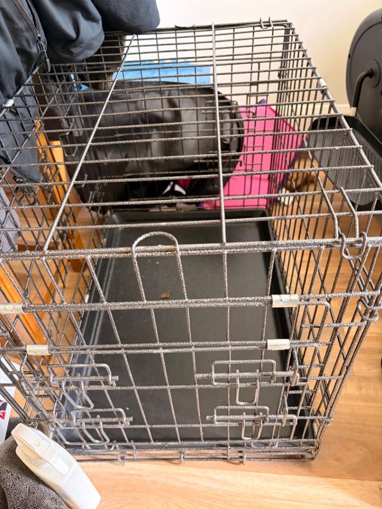 2x small dog cages