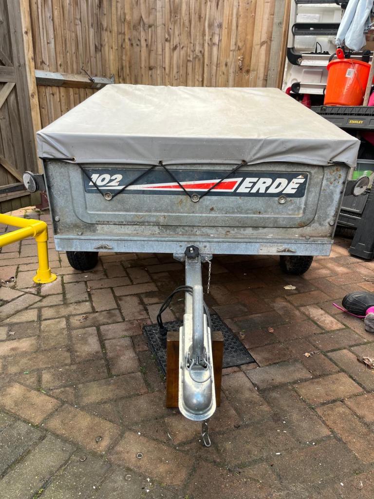 Erde 102 trailer