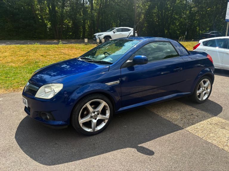 Vauxhall, TIGRA, Convertible, 2005, Manual, 1364 (cc), 2 doors