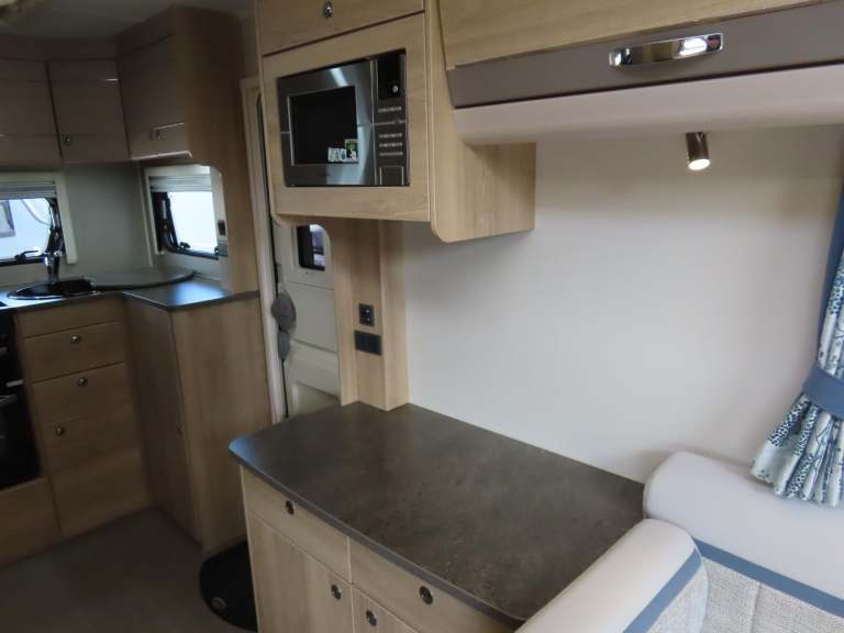 2018 ELDDIS AVANTE, SPECIAL EDITION CHATSWORTH 462, WITH MOVER