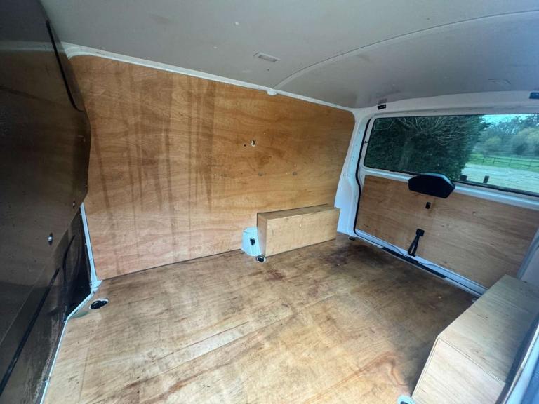 2024 Volkswagen Transporter 2.0 TDI 150 Highline Van DSG PANEL VAN DIESEL Automatic