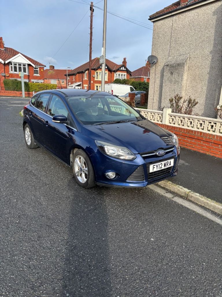 Ford, FOCUS, Hatchback, 2012, Manual, 1560 (cc), 5 doors