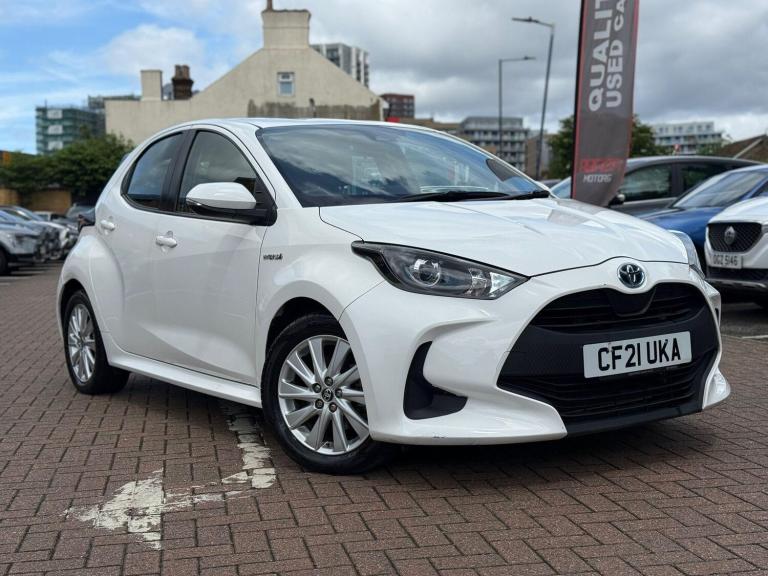 2021 Toyota Yaris 1.5 VVT-h Icon E-CVT Euro 6 (s/s) 5dr HATCHBACK Petrol/Electric Hybrid Automatic