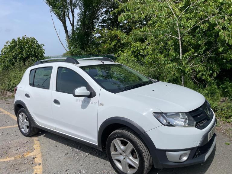 DACIA SANDERO STEPWAY 1.5 DCI LAUREATE 63 REG WHITE 5 DOOR MOT FEBRUARY 2027 TAX£20 LOW INSURANCE