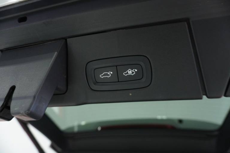 2020 Volvo V90 2.0 D4 R DESIGN Plus 5dr Geartronic ESTATE DIESEL Automatic