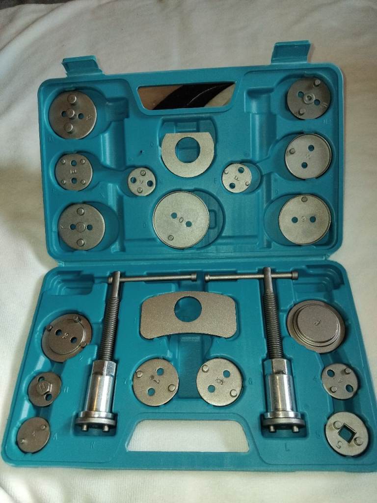 ☆☆2 way brake calliper wind back/push back set☆☆