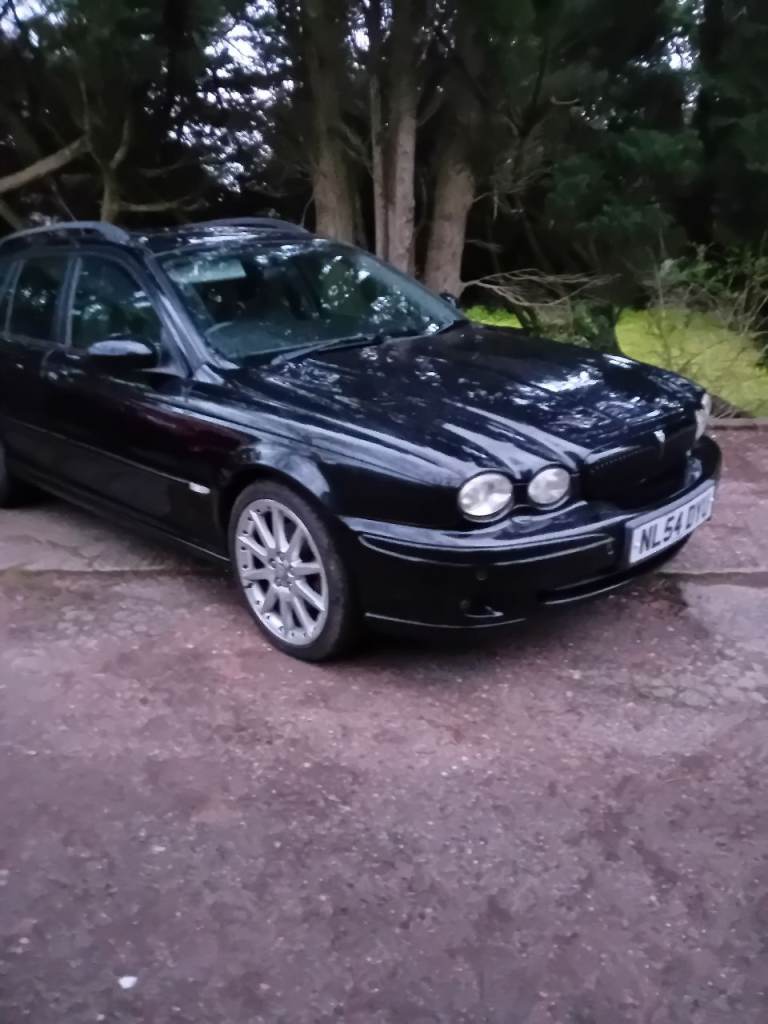 BLACK X-TYPE 2.5 AWD ESTATE