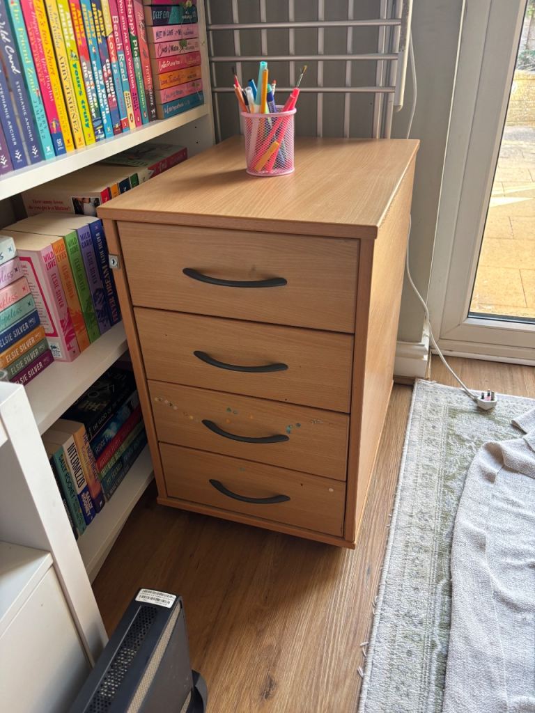 Handy Wooden Storage Unit with Four Drawers