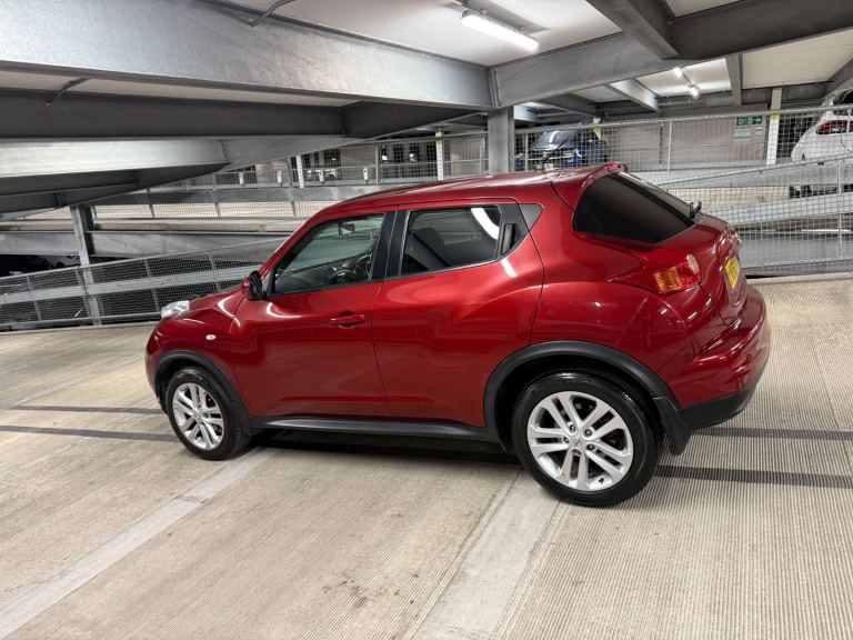 Nissan, JUKE, Hatchback, 2013, Manual, 1598 (cc), 5 doors