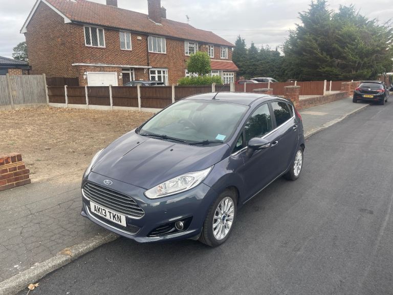 FORD FIESTA 2013 Auto, 1597 (cc), 5 doors