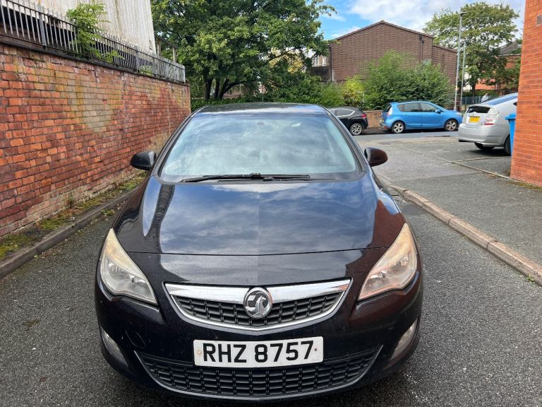 Vauxhall, ASTRA, Hatchback, 2010, 1686 (cc), 5 doors