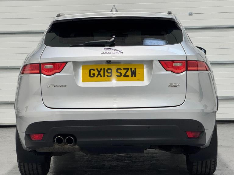 2019 Jaguar F-Pace 2.0 D180 R-Sport SUV 5dr Diesel Auto AWD Euro 6 (s/s) (180 ps) ESTATE Diesel A...