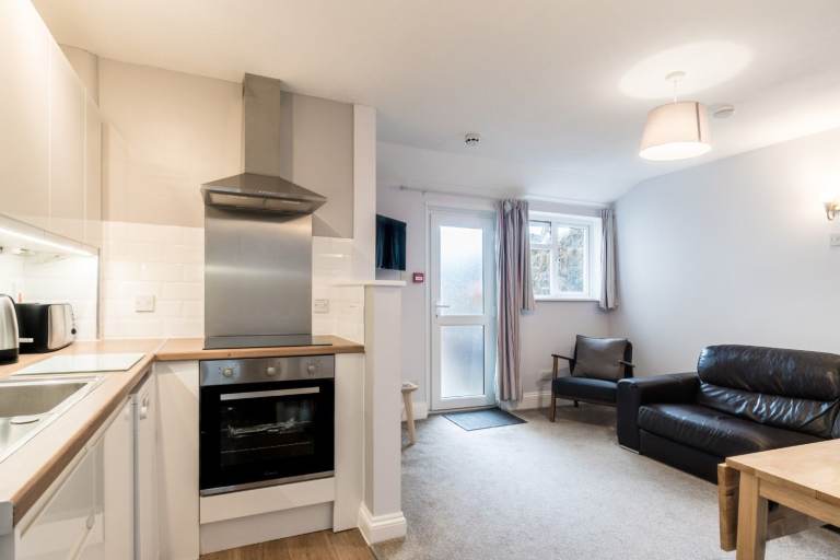 Winter Lets Inclusive Bills & Parking