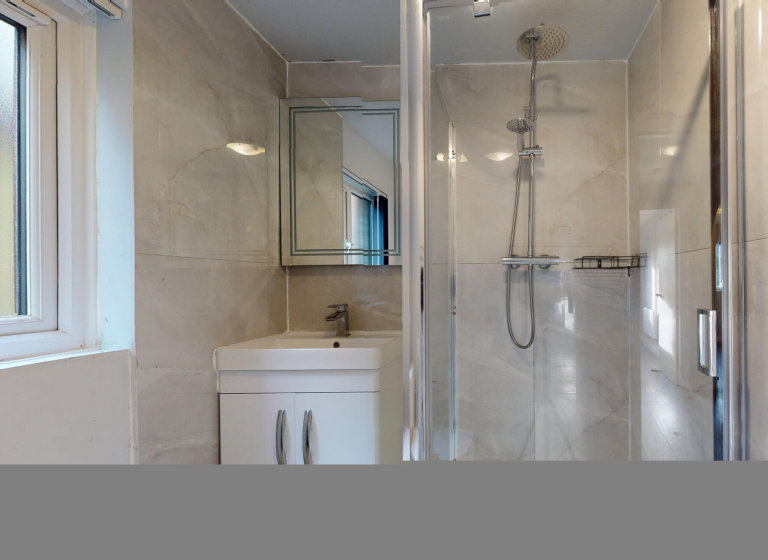 2 bedroom flat in Neasden, NW10