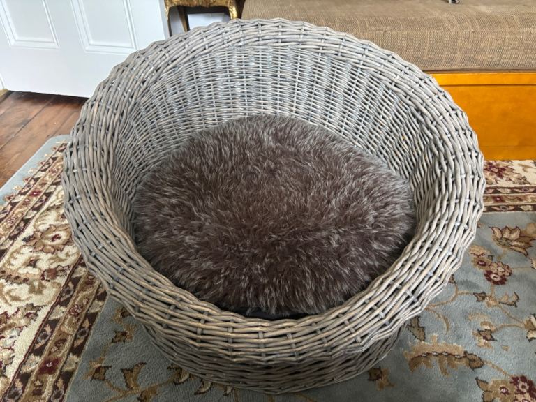 Gorgeous Oka Dog Bed