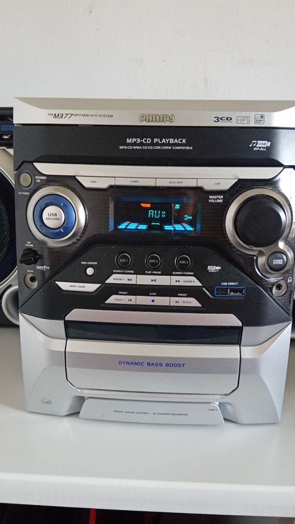 Phillips hi-fi stereo system