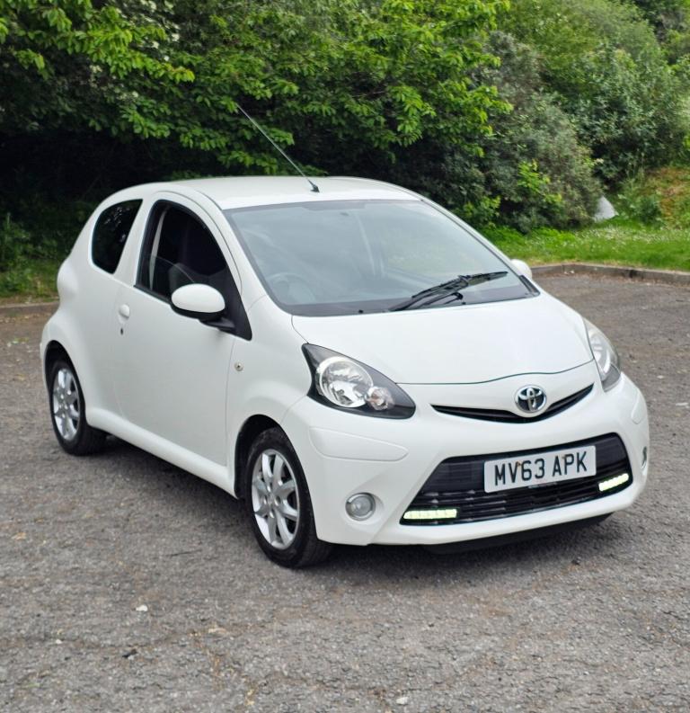 2013 Toyota AYGO 1.0 VVT-i Mode 3dr HATCHBACK Petrol Manual