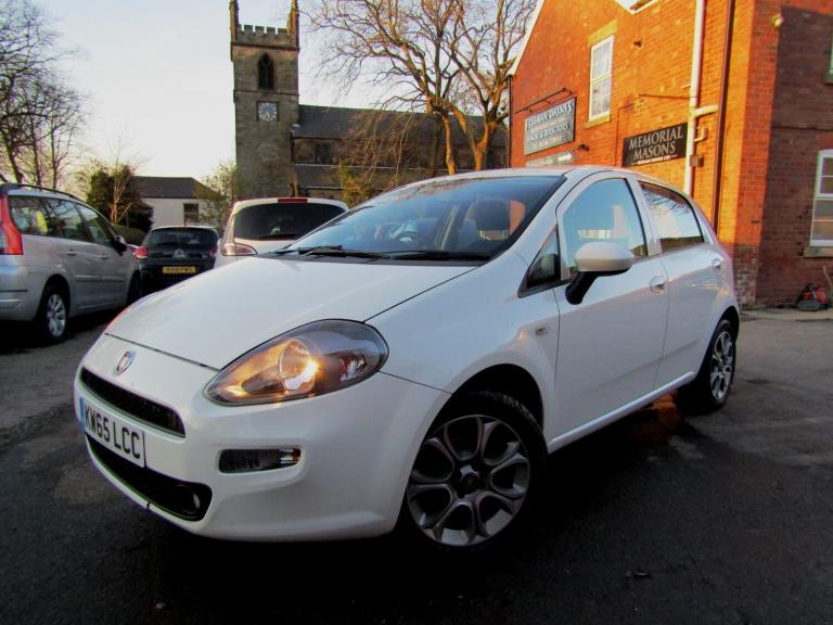 FIAT PUNTO 1.4 Easy+ 5dr WHITE ALLOY WHEELS 12 MONTHS MOT RARE CAR AND TOP SPEC