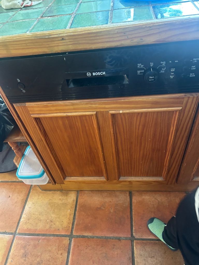 Bosch Dishwasher – Black, Fully Functional