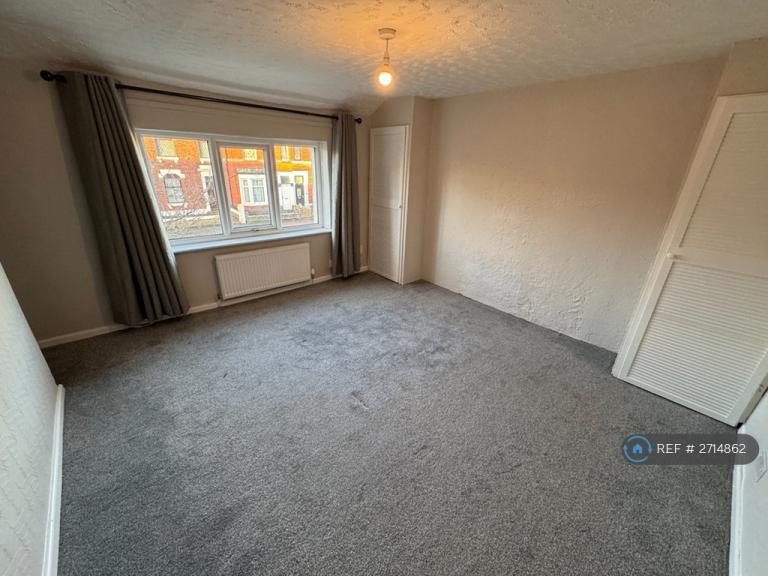 2 bedroom house in Station Road, Bamber Bridge, Preston, PR5 (2 bed) (#2714862)