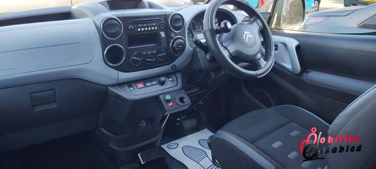 CITROEN BERLINGO 1.6 e-HDi XTR Driver Transfer &amp;/or Up Front Wheelchair Access